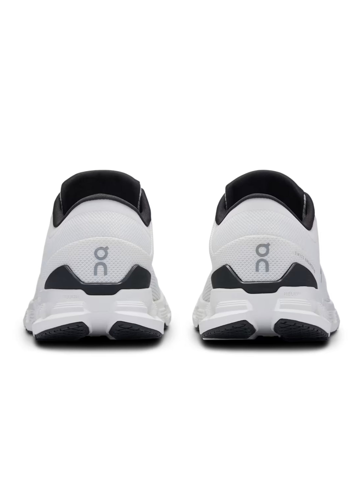 On Running Cloud X 4 - Ivory Black