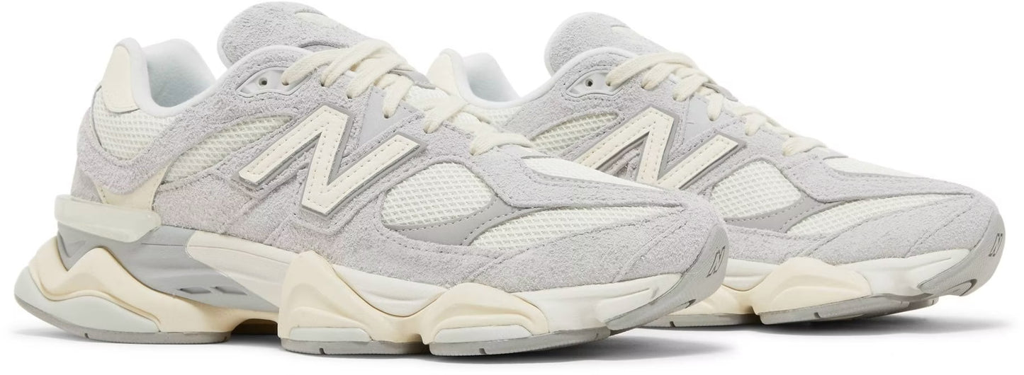 New Balance 9060 - Quartz Grey