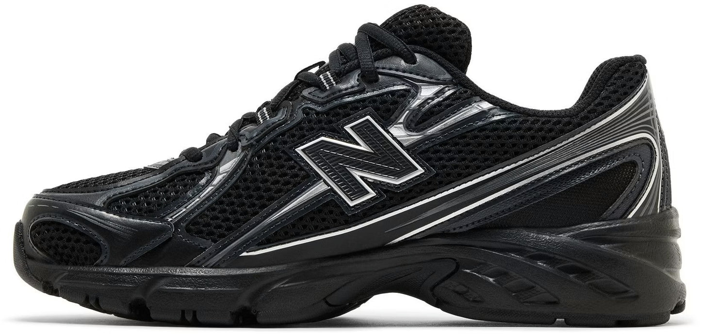 New Balance 740 - Black Grey Silver