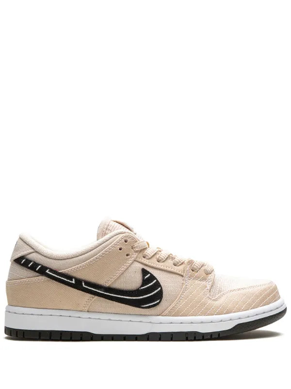 Albino & Preto x Nike Dunk