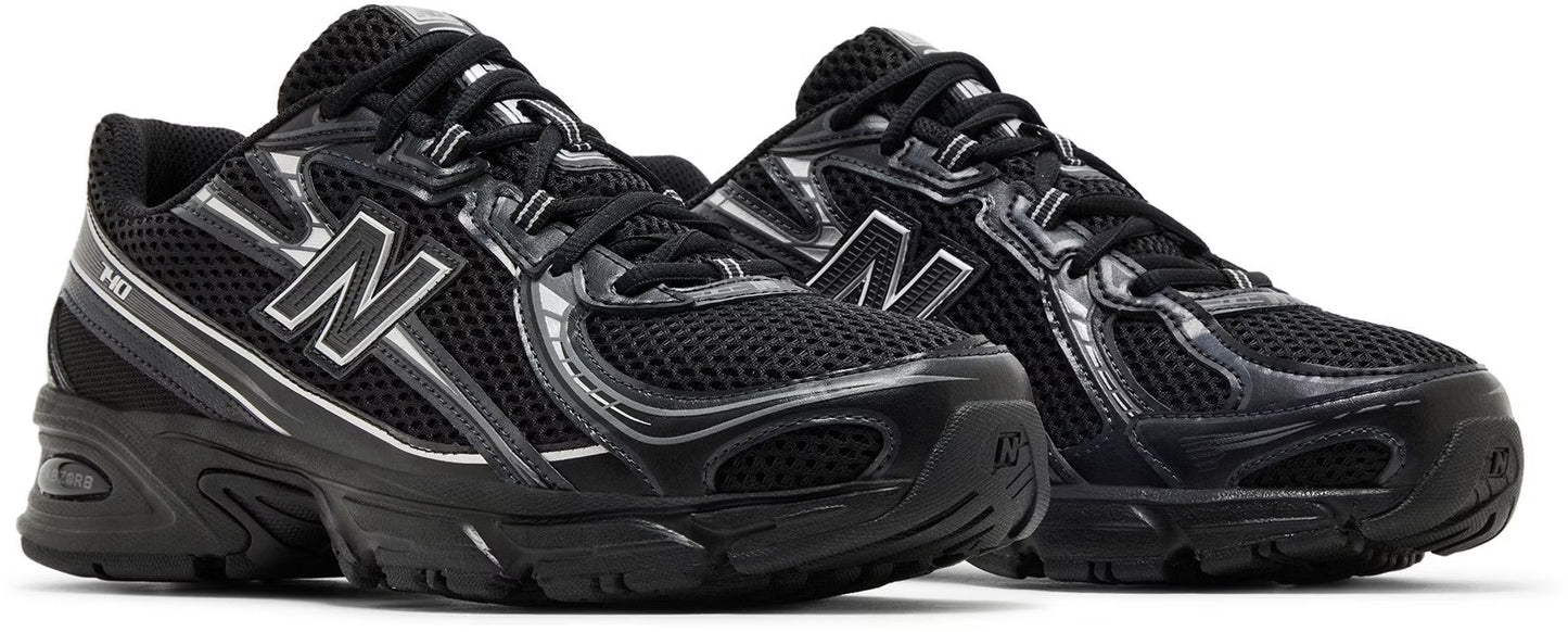 New Balance 740 - Black Grey Silver
