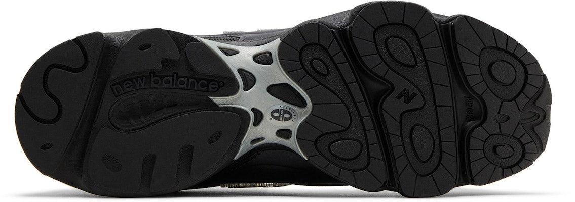 New Balance 1000 - Black