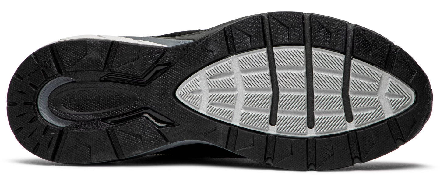 New Balance 990v5 - Black