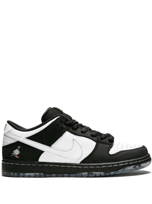 Nike SB Dunk - Panda Pigeon