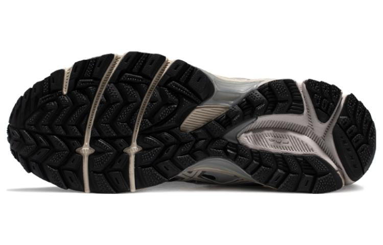 ASICS Gel-Kahana 8 - Retro Grey