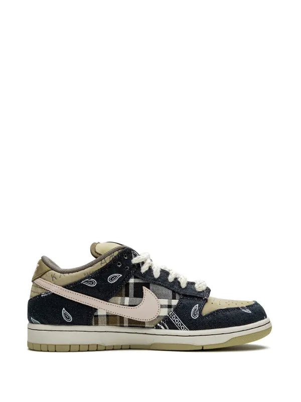 Nike x Travis Scott SB Dunk