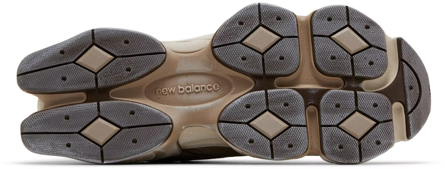 New Balance 9060 - Mushroom