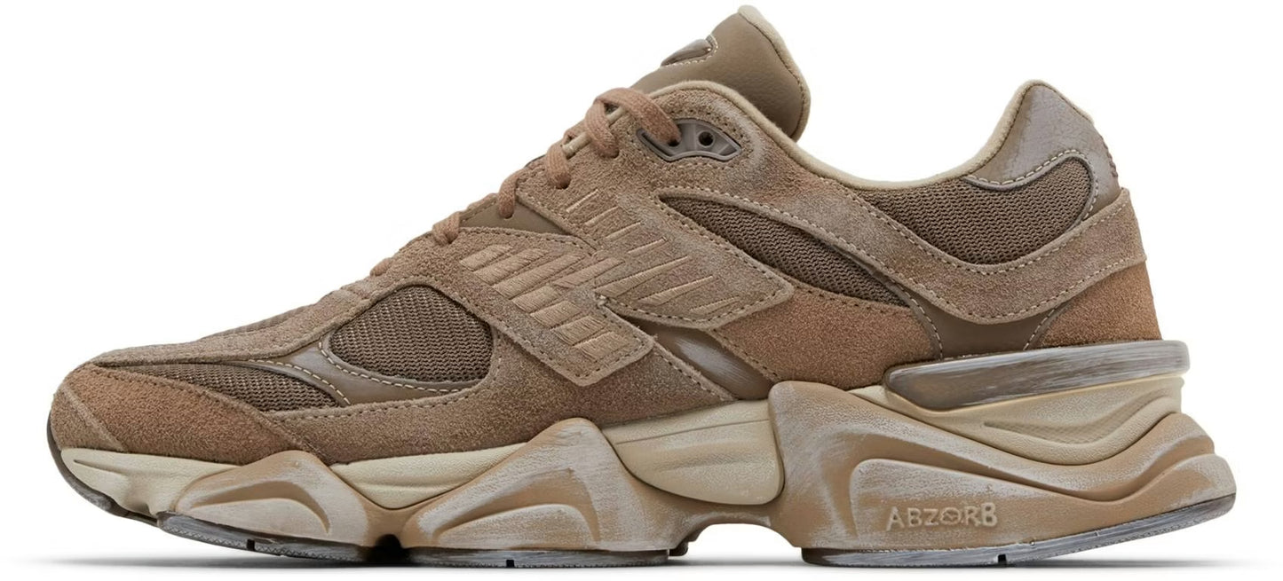 New Balance 9060 - Mushroom